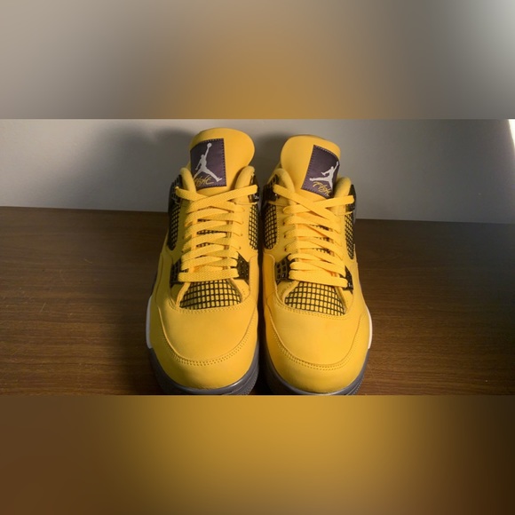 Jordan 4 Retro Lightning (2021) Size US Men’s 11.5 - Picture 8 of 12